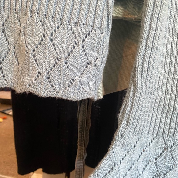 Vintage style turtle neck, flared sleeve - Picture 4 of 5